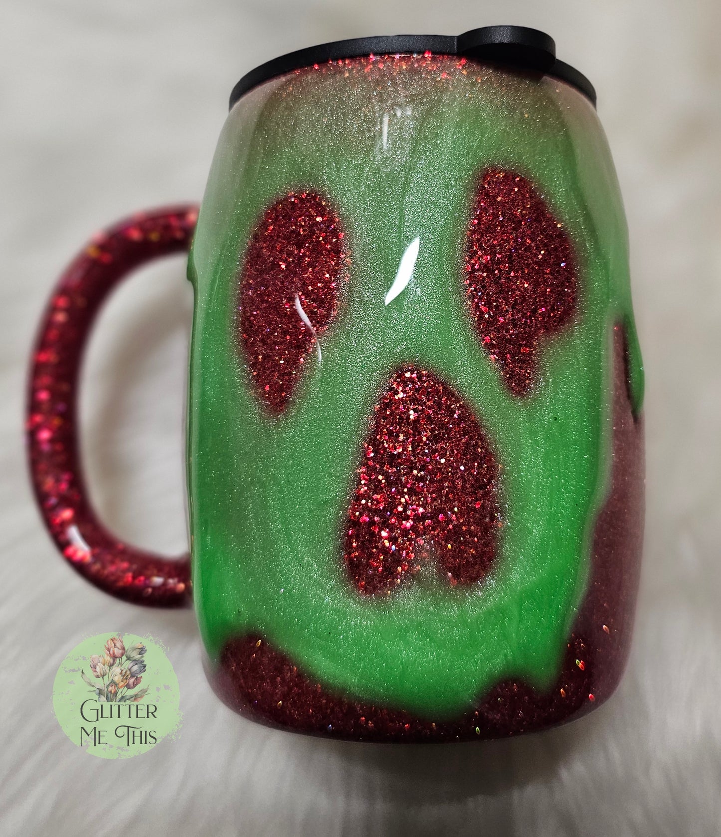 14 oz Poison Apple Mug