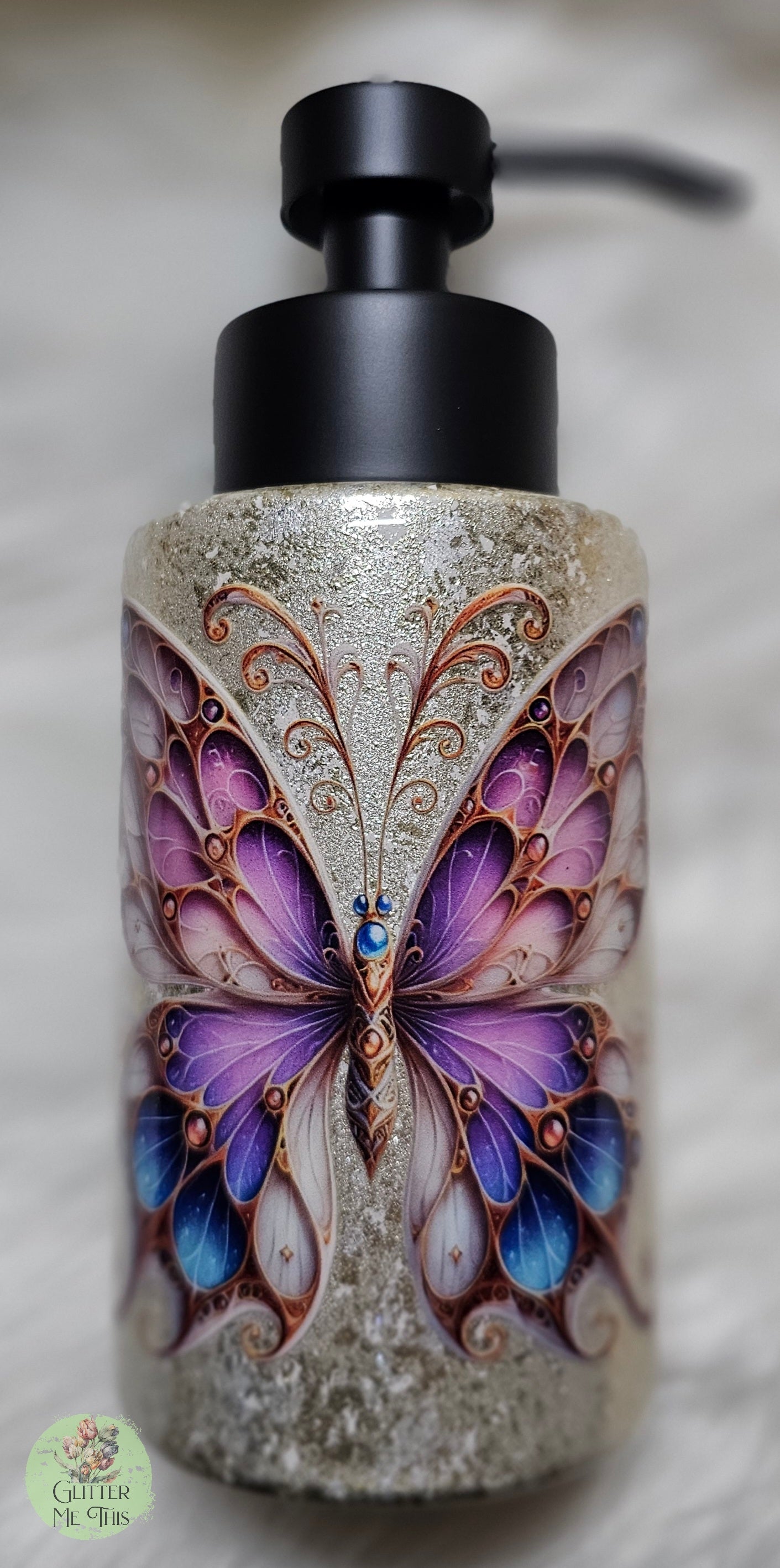 Butterfly soap dispenser